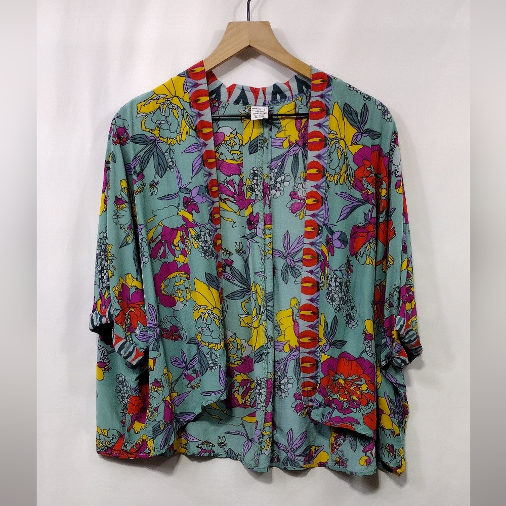 Brooke Webb Floral Kimono Women's OS Multicolor Artsy Coastal Beach Vacation
